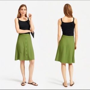 Size 8 Everlane Japanese GoWeave swing skirt